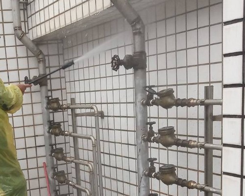 台中牆面清潔, 台中頂樓地面高壓沖洗, 台中公寓清潔, 台中華廈清潔, 台中中社區清潔, 台中駐點清潔, 台中清潔公司, 台中居家清潔, 台中社區清潔, 
                        台中店面清潔, 台中辧公室清潔, 台中工廠清潔, 台中空屋清潔, 台中套房清潔, 台中裝潢細清, 台中環境消毒, 台中搬家前後清潔, 台中交屋前後清潔, 
                        台中清洗洗衣機, 台中清洗冷氣, 台中清潔冷氣