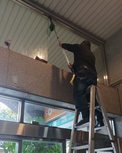 台中社區大樓玻璃清潔, 台中公寓清潔, 台中華廈清潔, 台中中社區清潔, 台中駐點清潔, 台中清潔公司, 台中居家清潔, 台中社區清潔, 
                        台中店面清潔, 台中辧公室清潔, 台中工廠清潔, 台中空屋清潔, 台中套房清潔, 台中裝潢細清, 台中環境消毒, 台中搬家前後清潔, 台中交屋前後清潔, 
                        台中清洗洗衣機, 台中清洗冷氣, 台中清潔冷氣